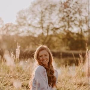 Meet your Posher, Tayler